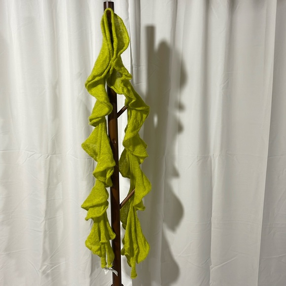 BENETTON MOHAIR SCARF - Picture 1 of 5